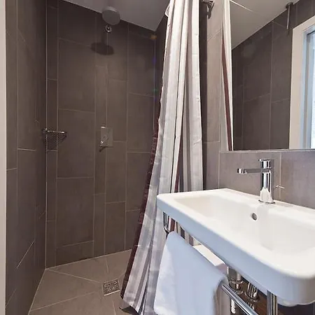Hotel Bit Center Lublana